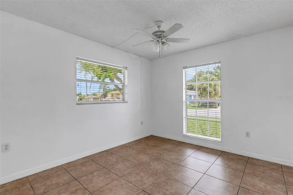 2802 Jamaica Street Sarasota FL 34231