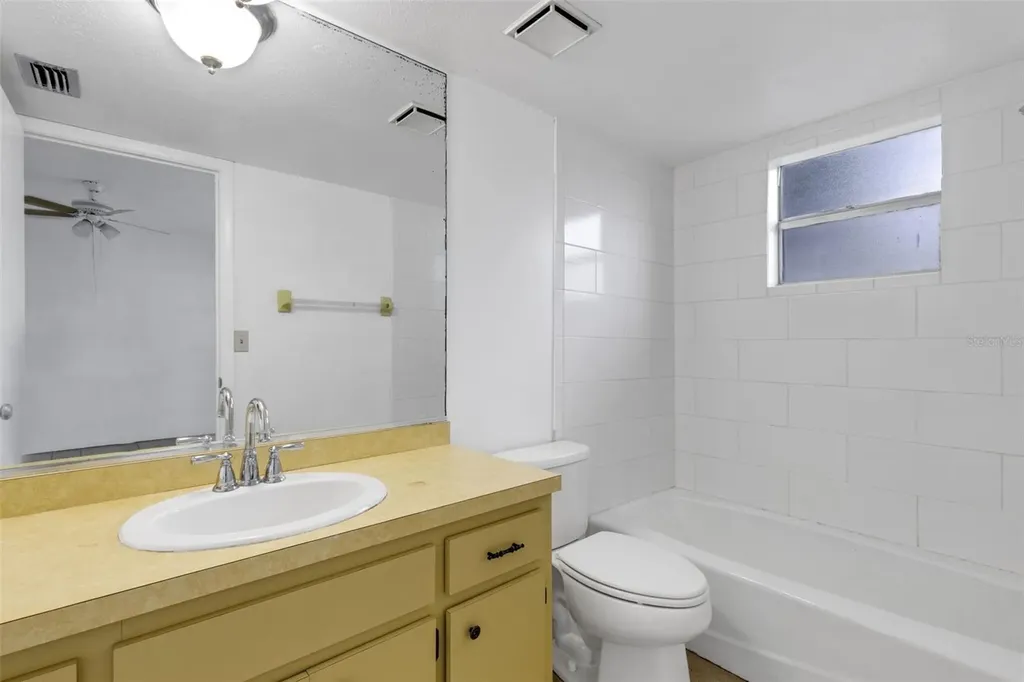 2802 Jamaica Street Sarasota FL 34231