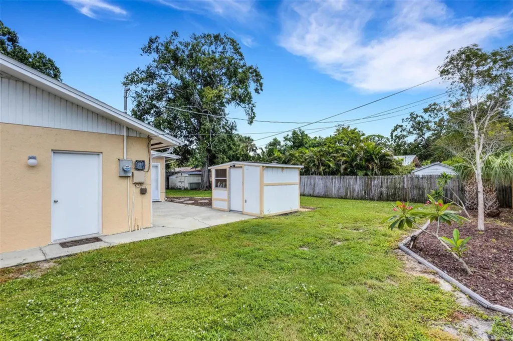 2802 Jamaica Street Sarasota FL 34231