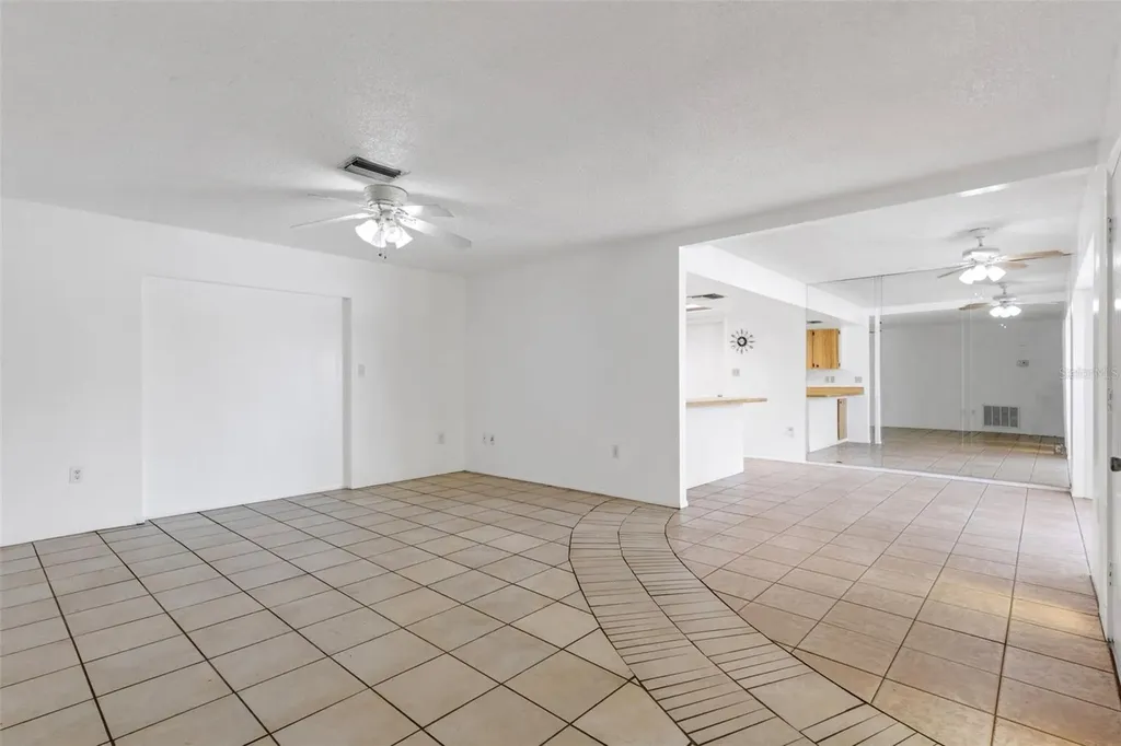 2802 Jamaica Street Sarasota FL 34231