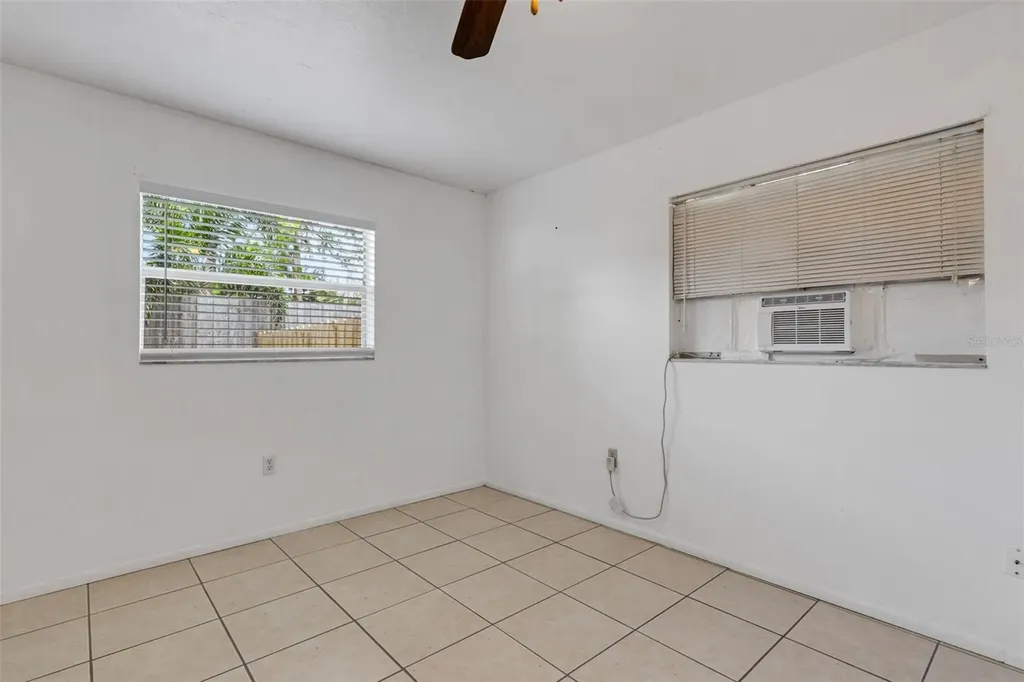 2802 Jamaica Street Sarasota FL 34231