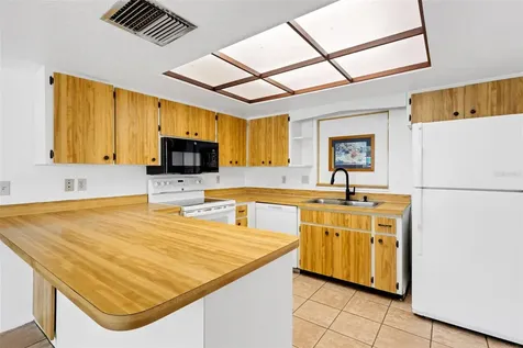 2802 Jamaica Street Sarasota FL 34231