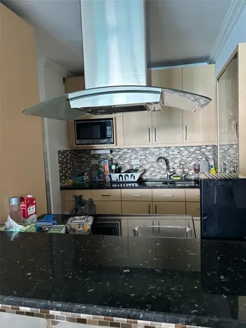 3409 Ave. Isla Verde Carolina PR 00979