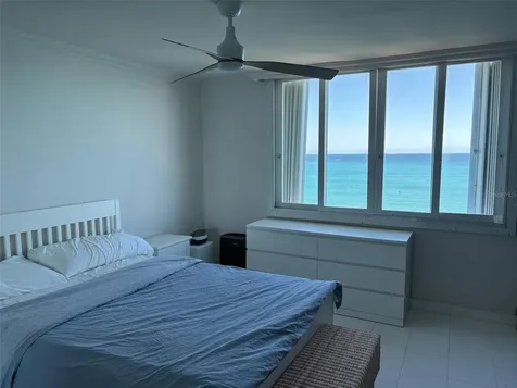 3409 Ave. Isla Verde Carolina PR 00979