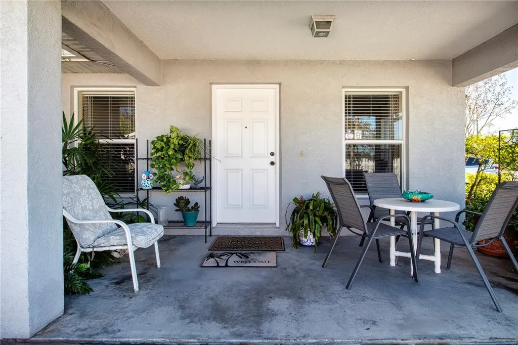 4010 N Lockwood Ridge Road Sarasota FL 34234