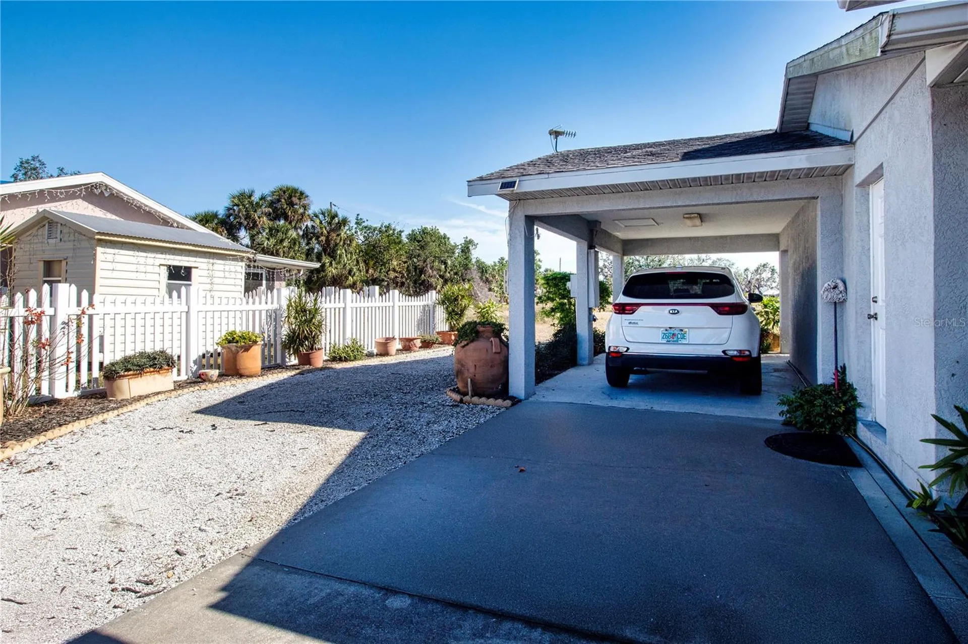 4010 N Lockwood Ridge Road Sarasota FL 34234