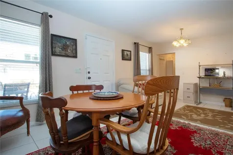 4010 N Lockwood Ridge Road Sarasota FL 34234