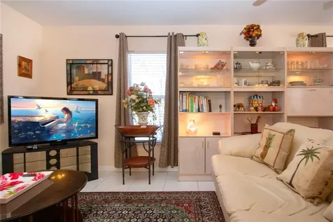 4010 N Lockwood Ridge Road Sarasota FL 34234