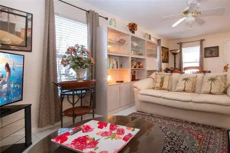 4010 N Lockwood Ridge Road Sarasota FL 34234