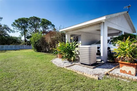 4010 N Lockwood Ridge Road Sarasota FL 34234