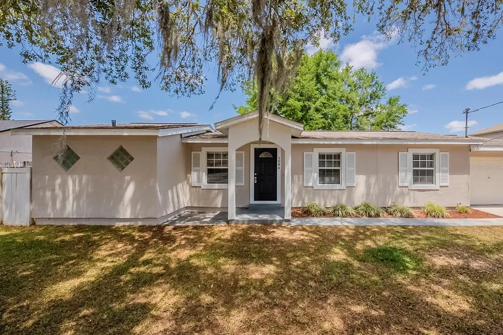 1084 Doyle Road Deltona FL 32725