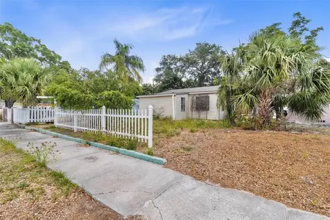 536 Braddock Street S St Petersburg FL 33707