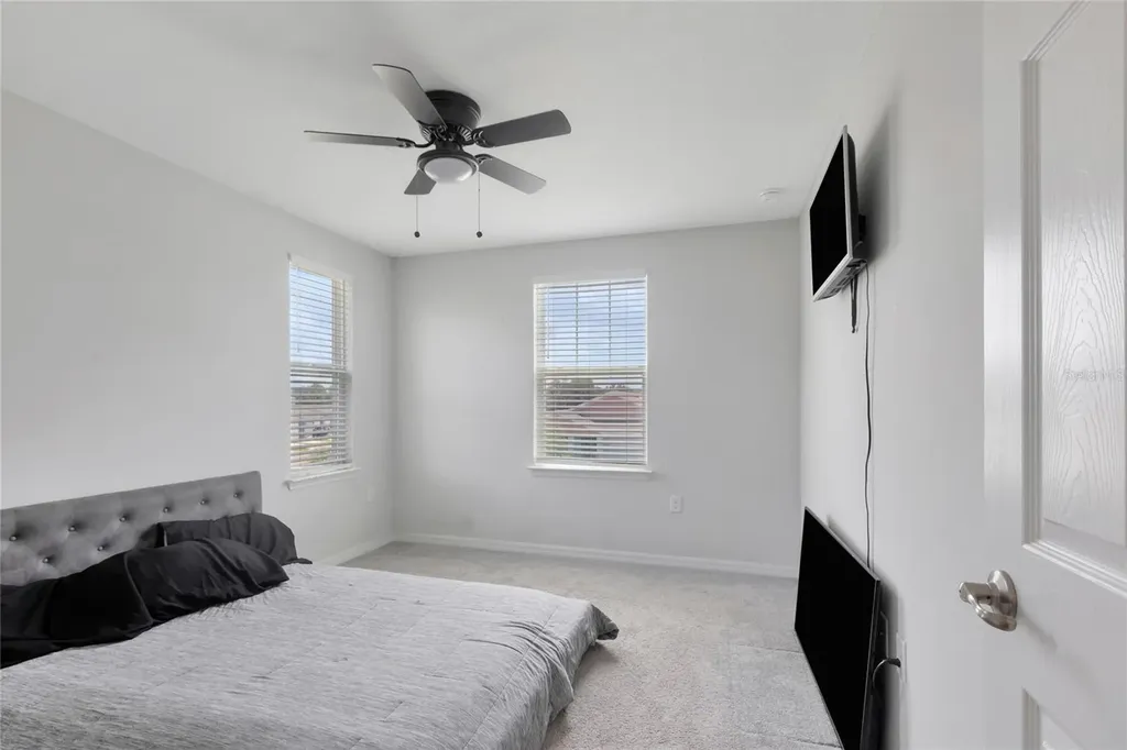 5068 Little Stream Lane Wesley Chapel FL 33545