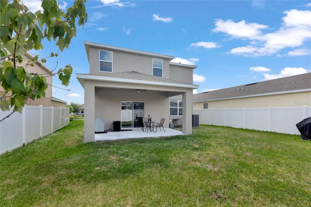 5068 Little Stream Lane Wesley Chapel FL 33545