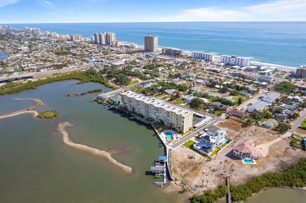 3606 S Peninsula Drive Port Orange FL 32127