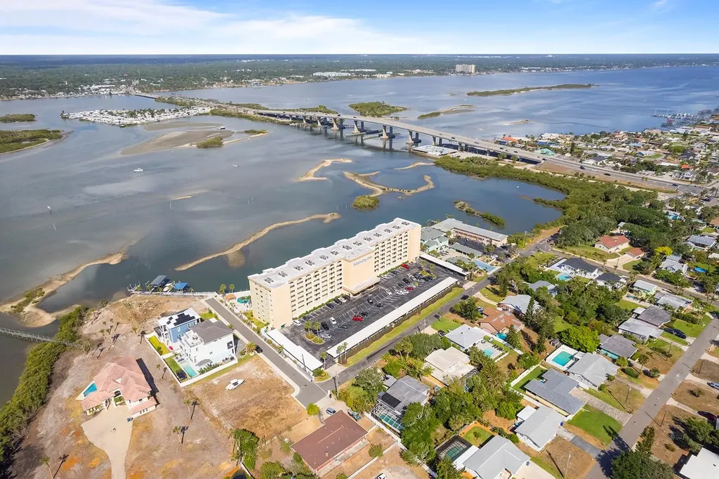 3606 S Peninsula Drive Port Orange FL 32127