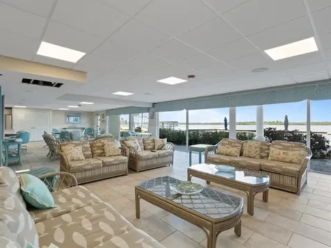 3606 S Peninsula Drive Port Orange FL 32127