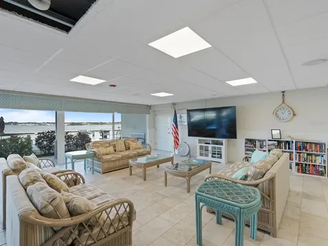 3606 S Peninsula Drive Port Orange FL 32127