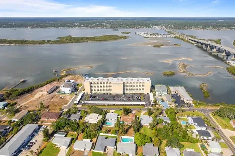 3606 S Peninsula Drive Port Orange FL 32127