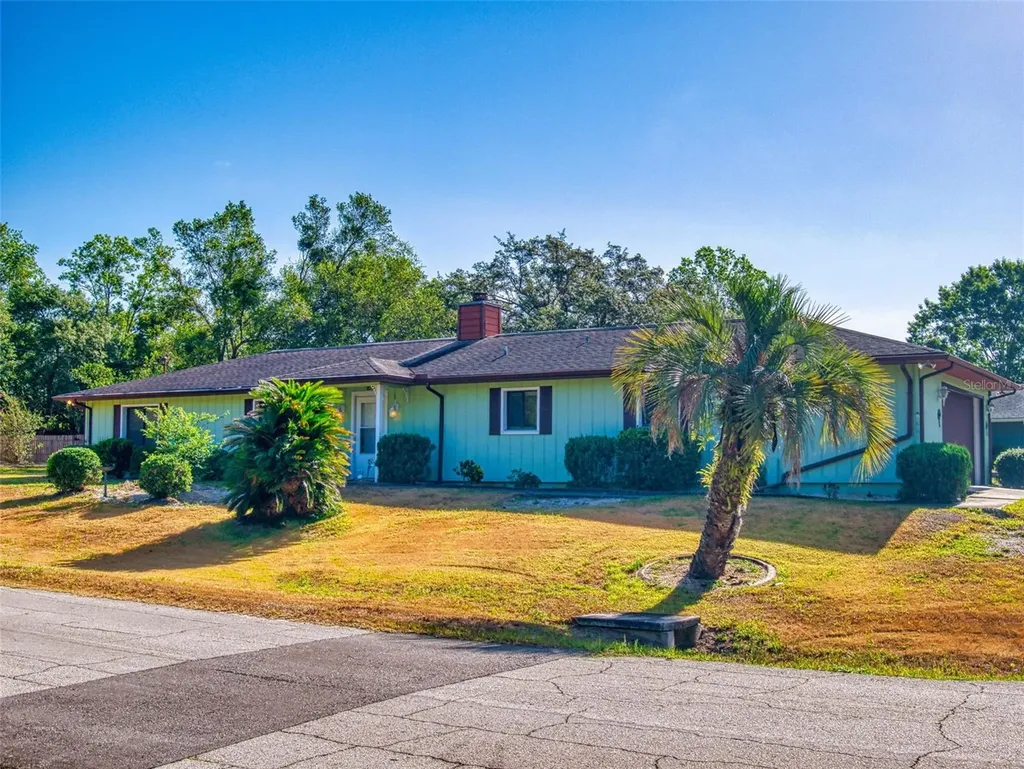 1872 N Akron Drive Deltona FL 32738