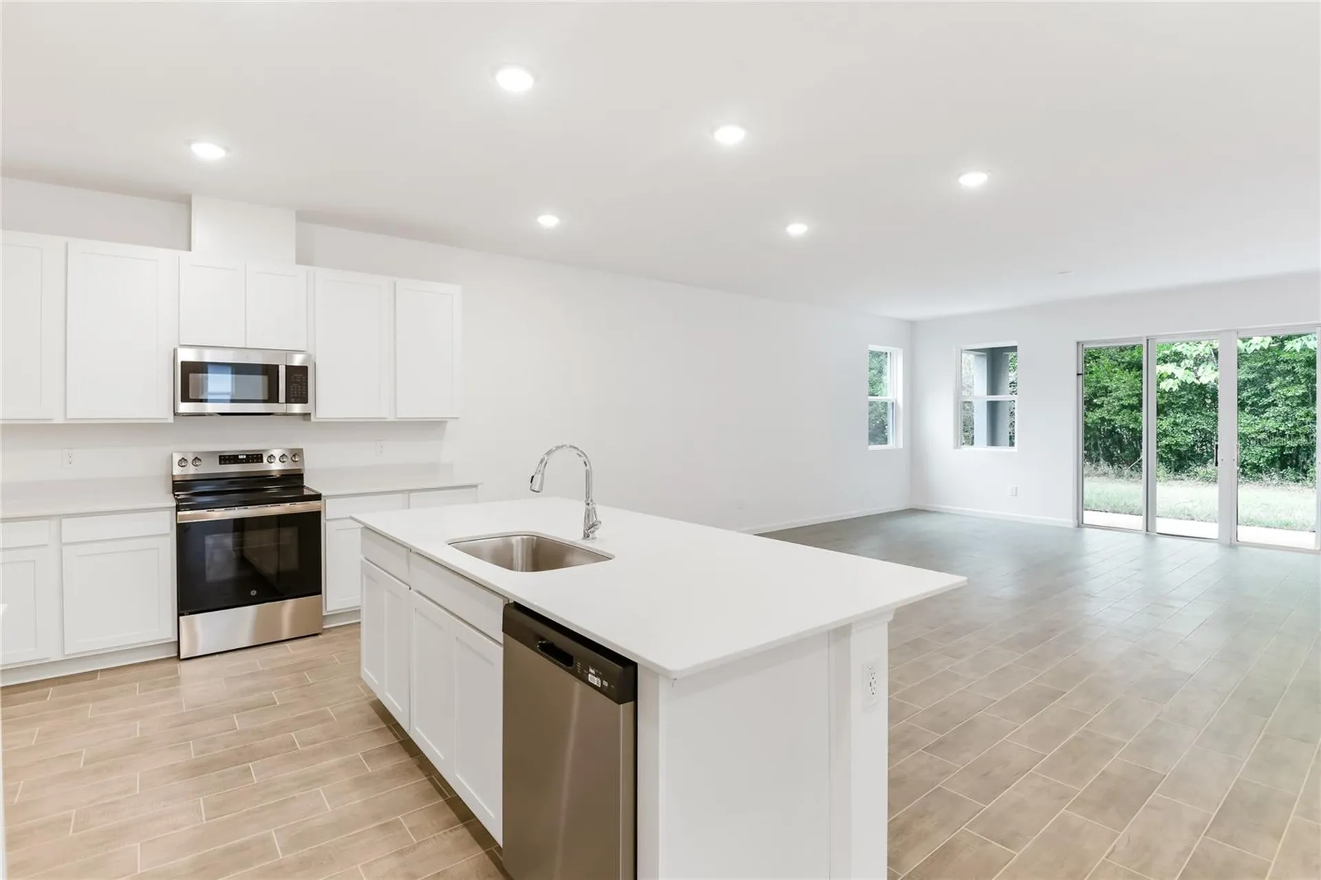 331 Alexandrite Street Deland FL 32720
