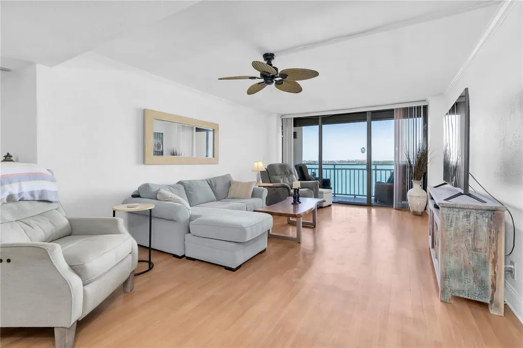 1 Key Capri Treasure Island FL 33706