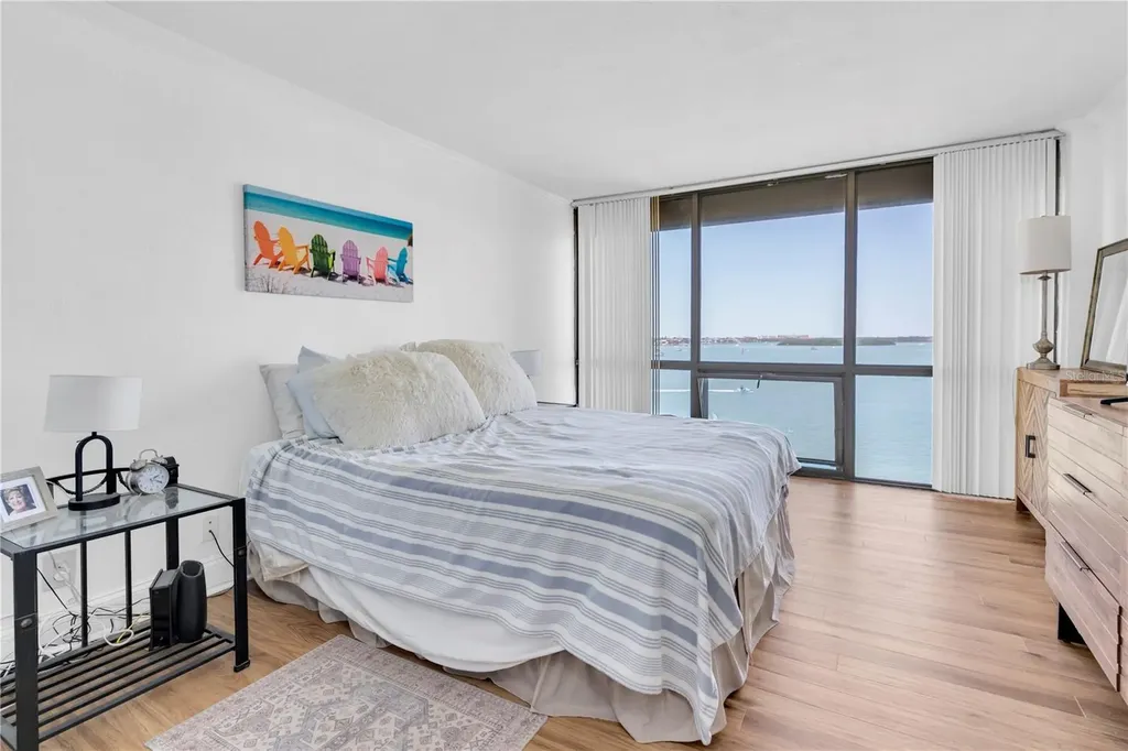 1 Key Capri Treasure Island FL 33706
