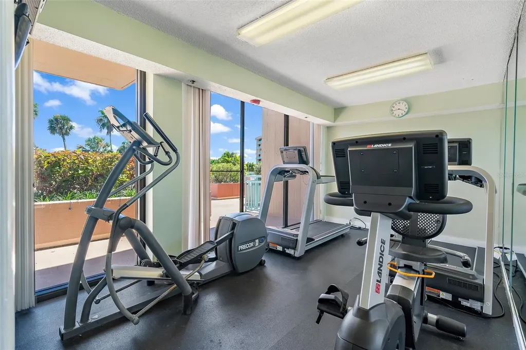 1 Key Capri Treasure Island FL 33706