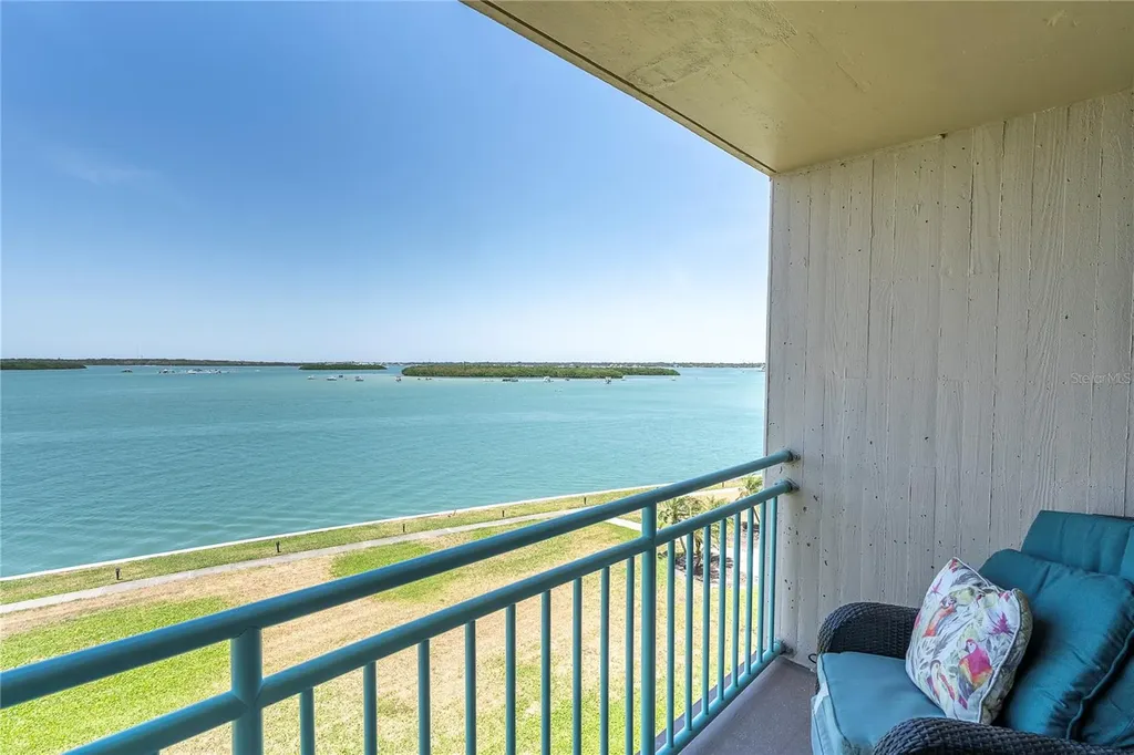 1 Key Capri Treasure Island FL 33706