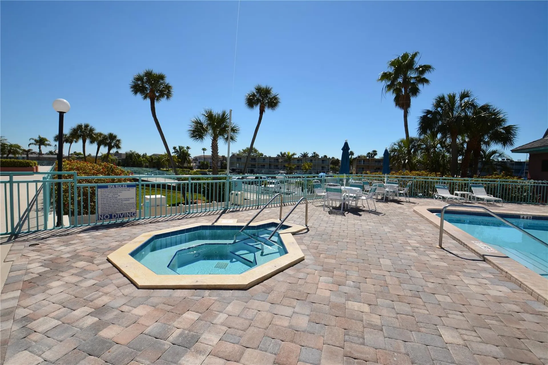 1 Key Capri Treasure Island FL 33706