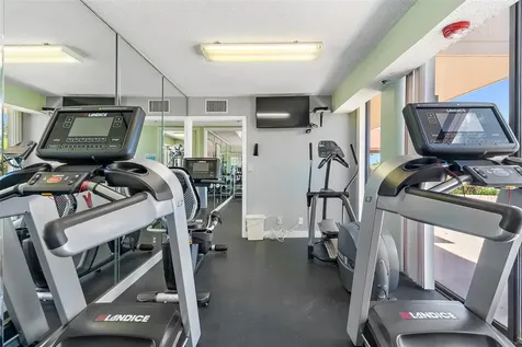 1 Key Capri Treasure Island FL 33706