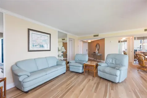 5729 Puerta Del Sol Boulevard S St Petersburg FL 33715