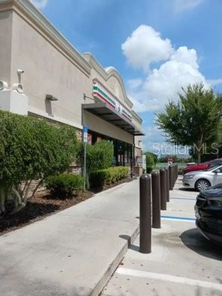 46 A Sanford FL 32771