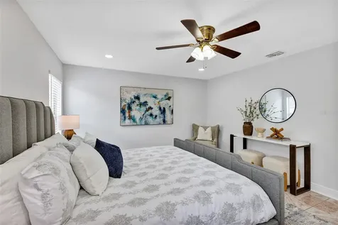 1176 Epson Oaks Way Orlando FL 32837