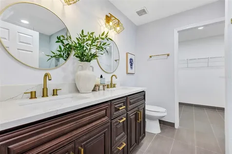 1176 Epson Oaks Way Orlando FL 32837