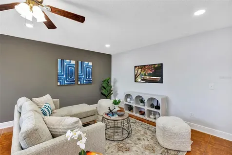 1176 Epson Oaks Way Orlando FL 32837