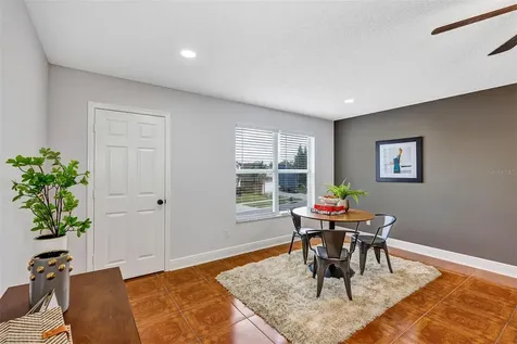 1176 Epson Oaks Way Orlando FL 32837
