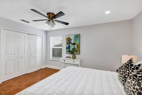 1176 Epson Oaks Way Orlando FL 32837