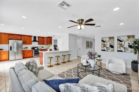 1176 Epson Oaks Way Orlando FL 32837