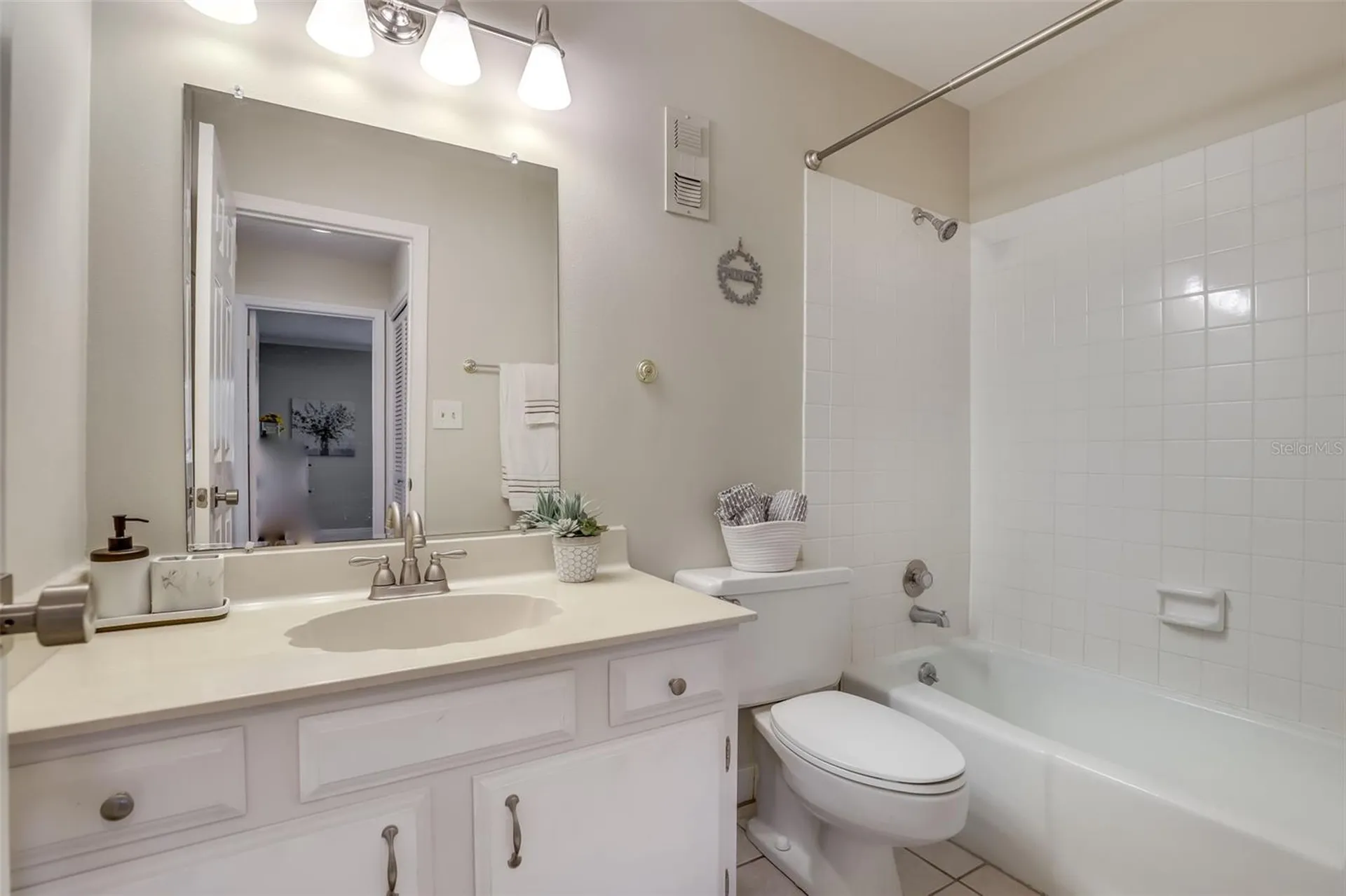 1136 Villa Lane Apopka FL 32712