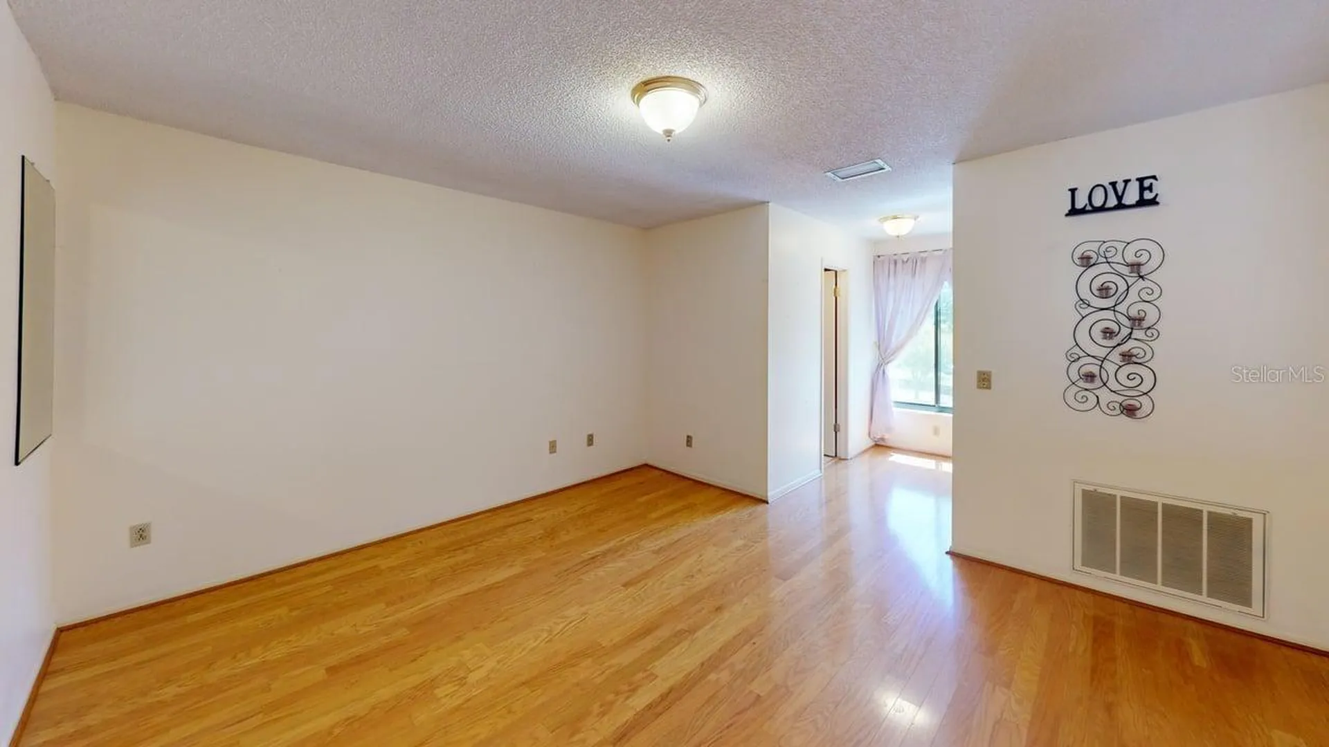 1849 Abrico Drive Lutz FL 33558