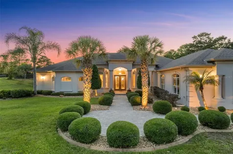 10117 Breezy Pines Court Weeki Wachee FL 34613