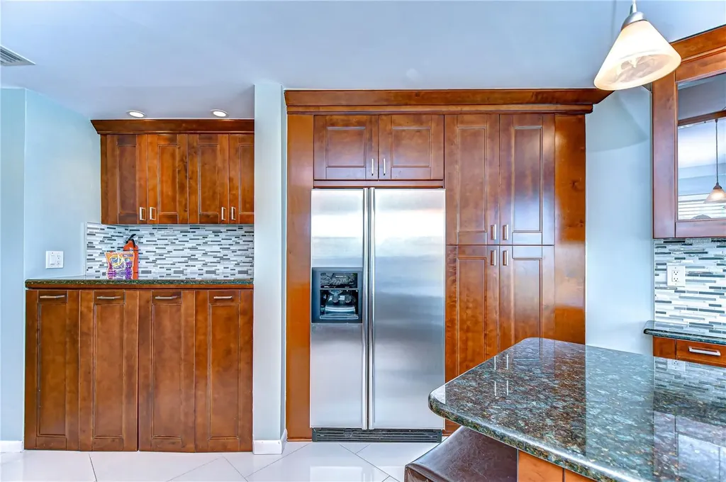 6191 Bahia Del Mar Boulevard St Petersburg FL 33715