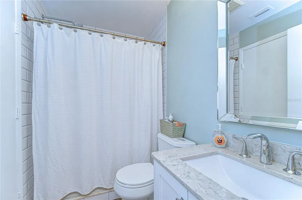 6191 Bahia Del Mar Boulevard St Petersburg FL 33715