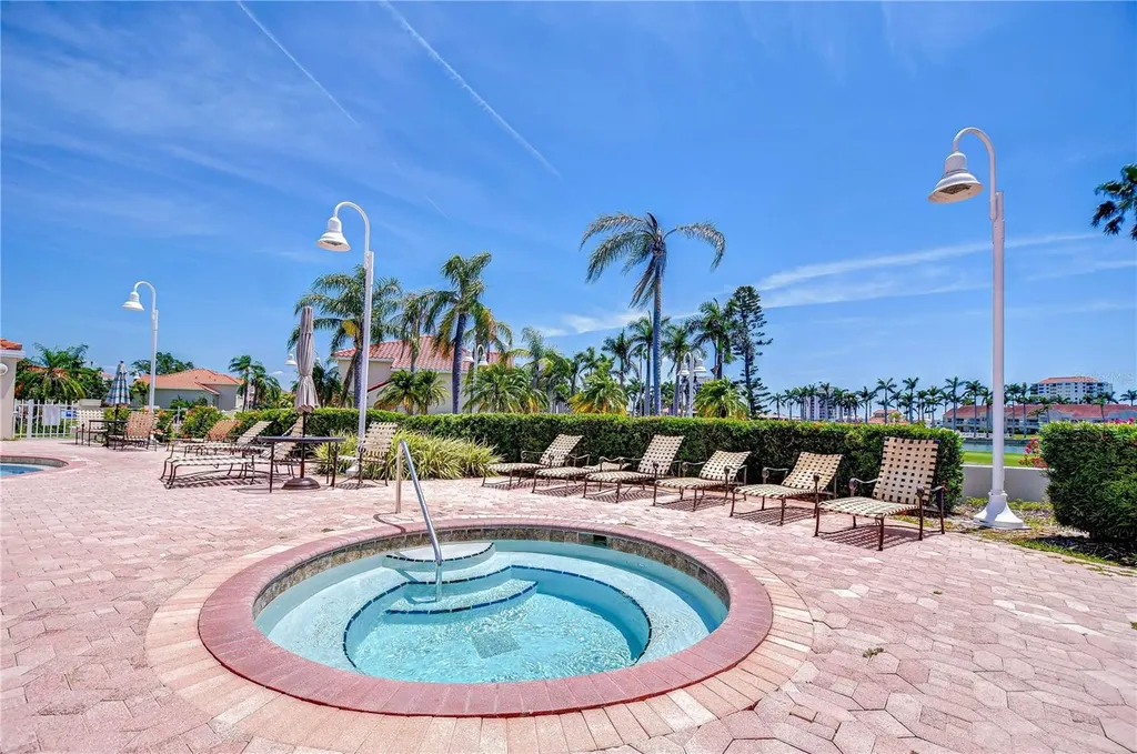 6191 Bahia Del Mar Boulevard St Petersburg FL 33715