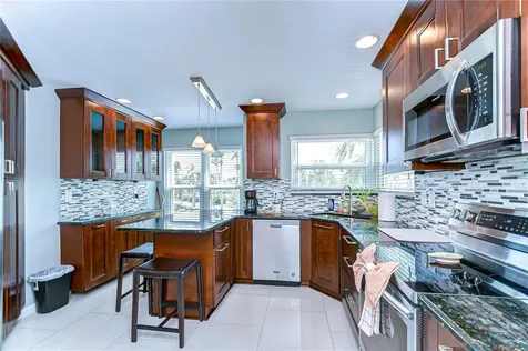 6191 Bahia Del Mar Boulevard St Petersburg FL 33715