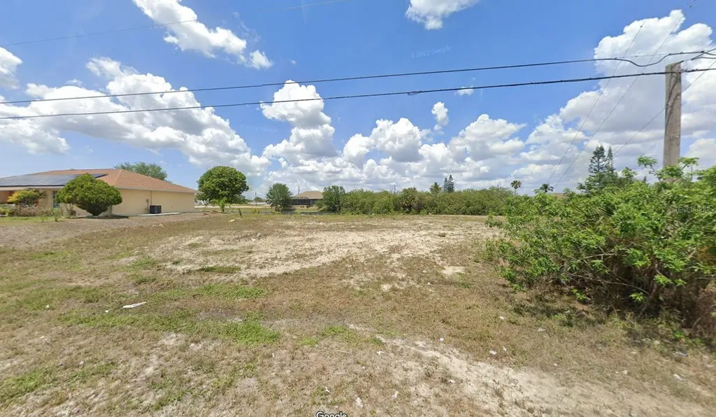 335 NE 19th Terrace Cape Coral FL 33909