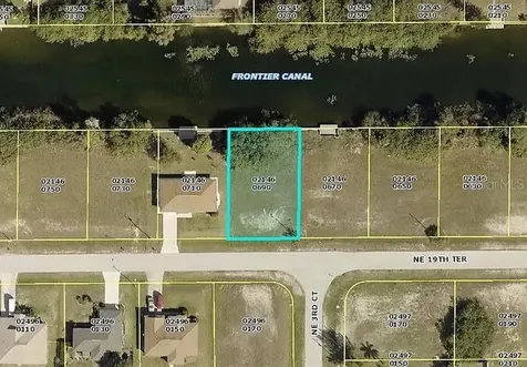 335 NE 19th Terrace Cape Coral FL 33909