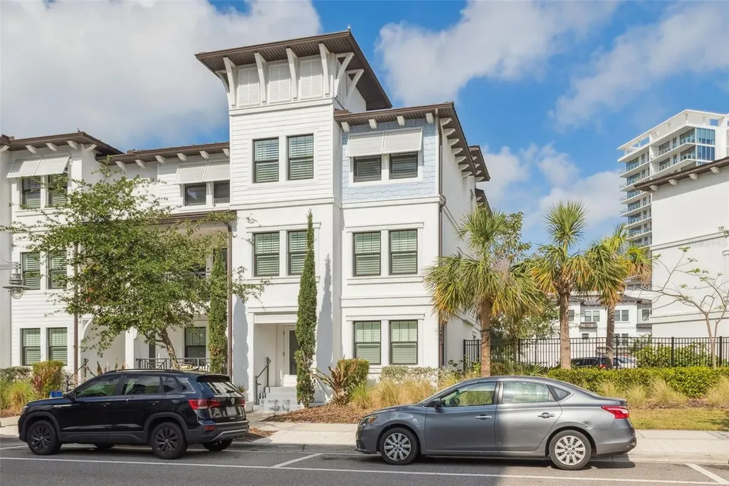 5351 Bridge Street Tampa FL 33611