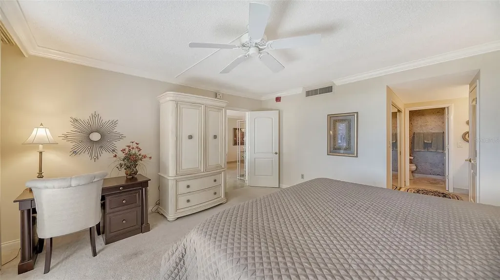 1212 Benjamin Franklin Drive Sarasota FL 34236